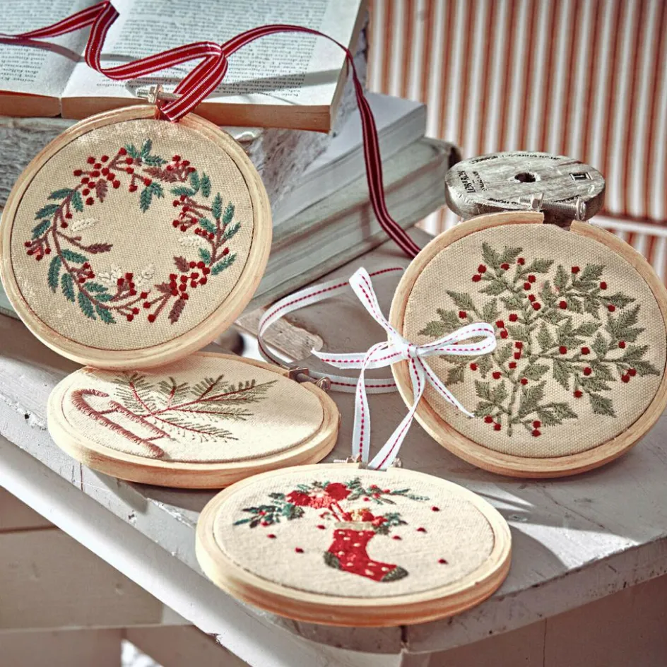 Weihnachtliche Deko-Objekte^LOBERON Anhänger 4er Set Seravas