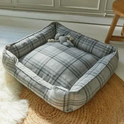 Schlafplätze & Möbel|Rückzugsorte Für Haustiere^LOBERON Bett für Haustiere Creswyn grau/kariert