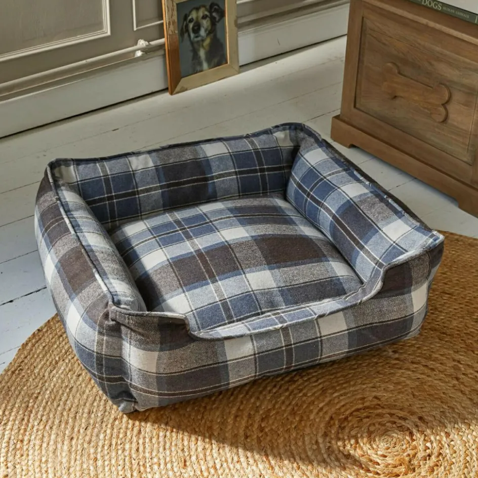 Schlafplätze & Möbel|Rückzugsorte Für Haustiere^LOBERON Bett für Haustiere Creswyn blau/kariert