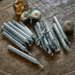 Kerzen|Kerzenhalter^LOBERON Kerze 12er Set Bauceau silber