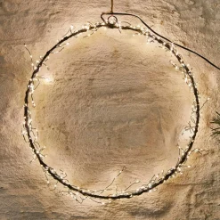 Lichtobjekte|Beleuchtete Weihnachtsdeko^LOBERON LED-Kranz Estavino