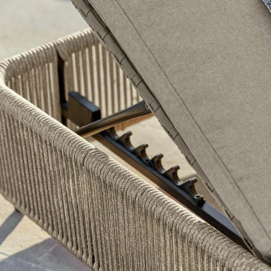 Sitzmöbel^LOBERON Liege Huntville