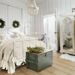 Truhen|Truhen^LOBERON Truhe Lorive