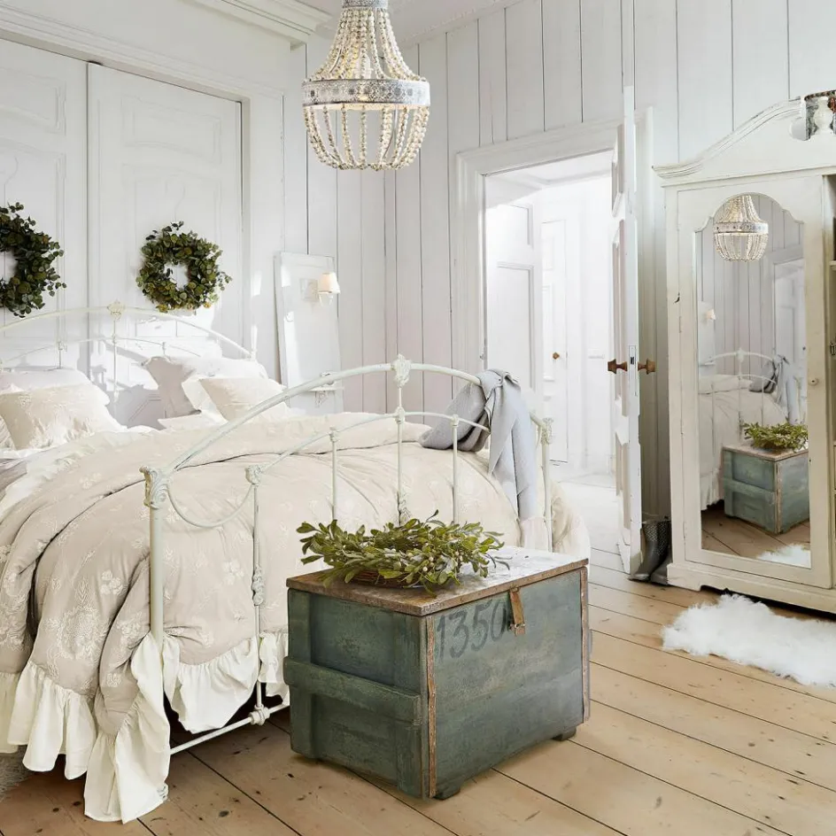 Truhen|Truhen^LOBERON Truhe Lorive