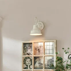 Wandlampen|Wandlampen^LOBERON Wandlampe Sidney antikweiß