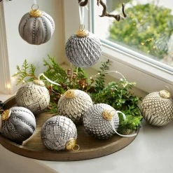 Weihnachtskugeln^LOBERON Weihnachtsschmuck 8er Set Silverlake